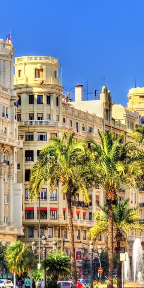 Dining ambience in Valencia