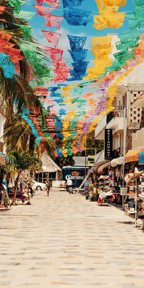 Dining ambience in Playa del Carmen