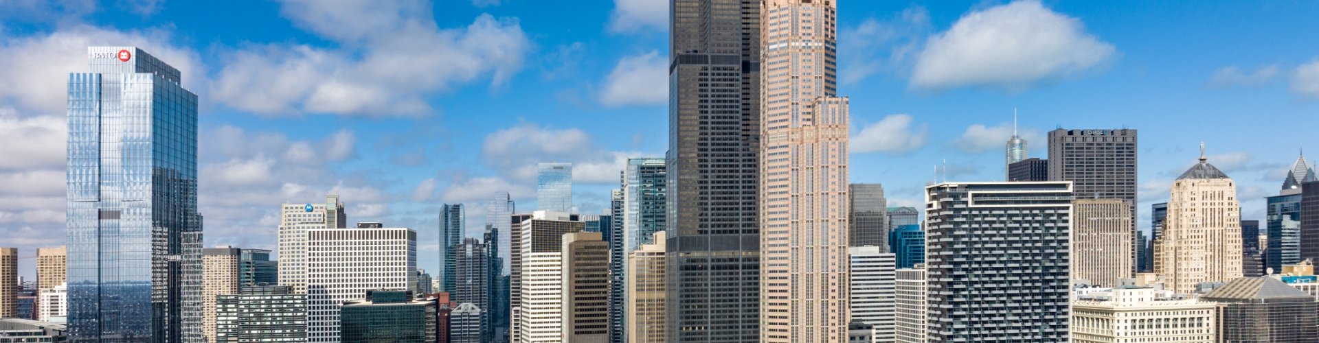 Scenic dining view in Chicago, IL, US