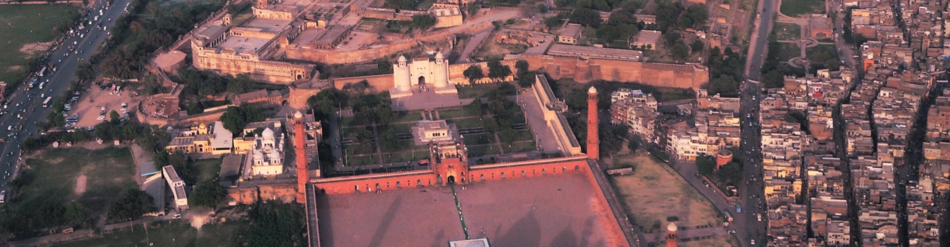 Lahore dining scene at night