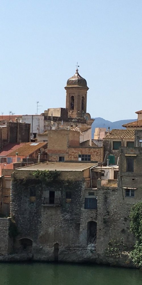 Dining ambience in Amposta