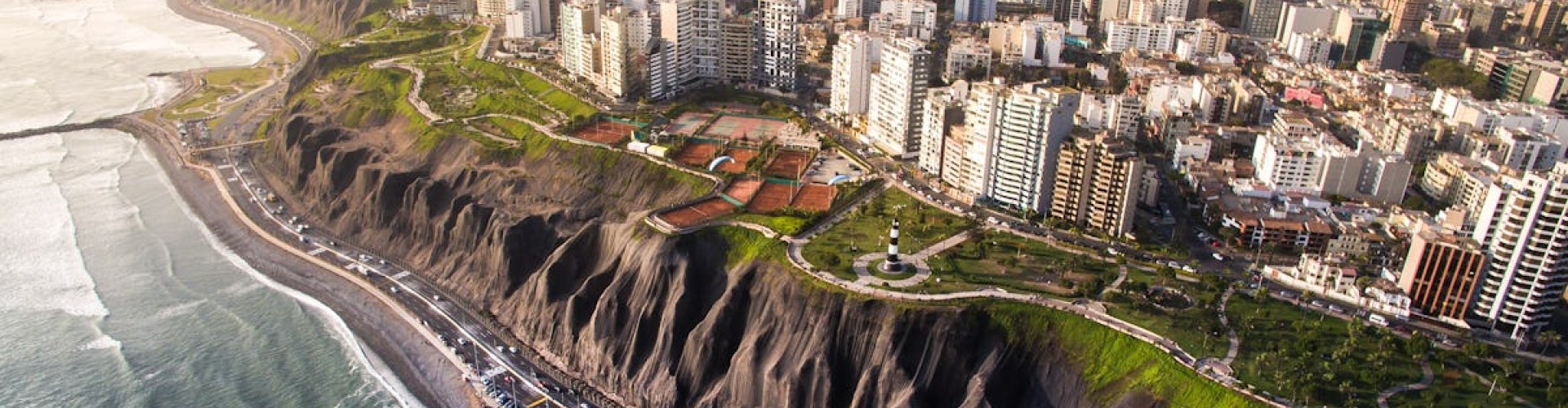 Scenic dining setting in Lima, PE