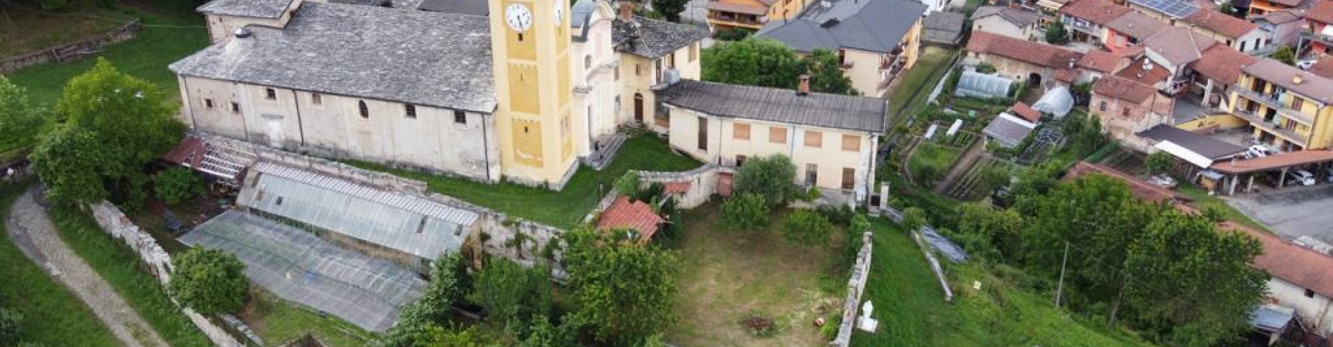 Bernezzo dining landscape