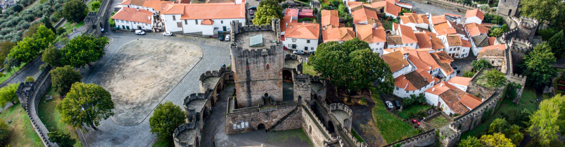 Scenic dining landscape in Bragança, PT