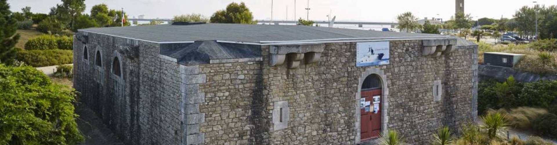 Best restaurants in Saint Quentin Les Marais, FR